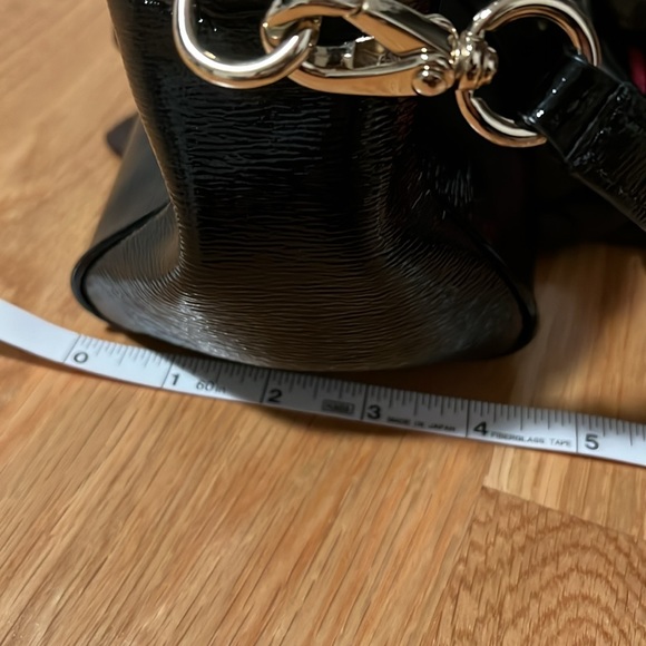 Kate Spade Cedar Street Patent Small Pearl Hand Bag - Picture 13 of 15